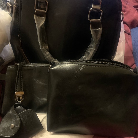 Purses - Picture 2 of 3